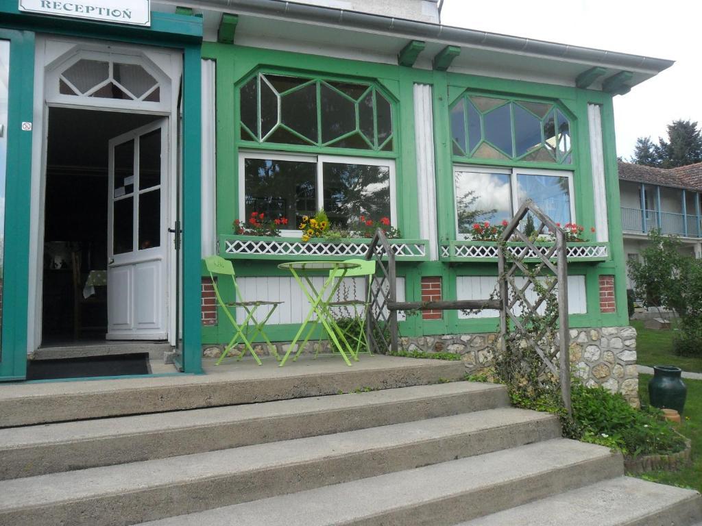 Hotel La Buissonniere Bannay  Kültér fotó